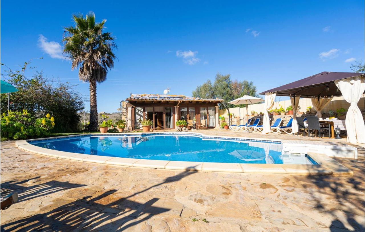 Casa vacanze Pet Friendly In With Swimming Pool Sineu (Mallorca)